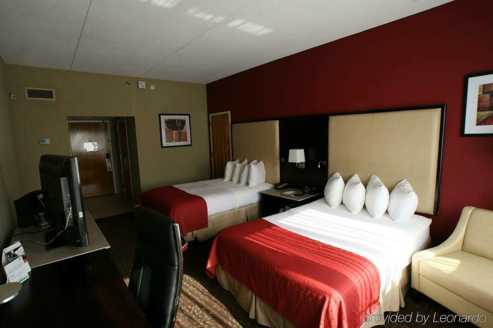 Liyo Inn Клінтон Екстер'єр фото